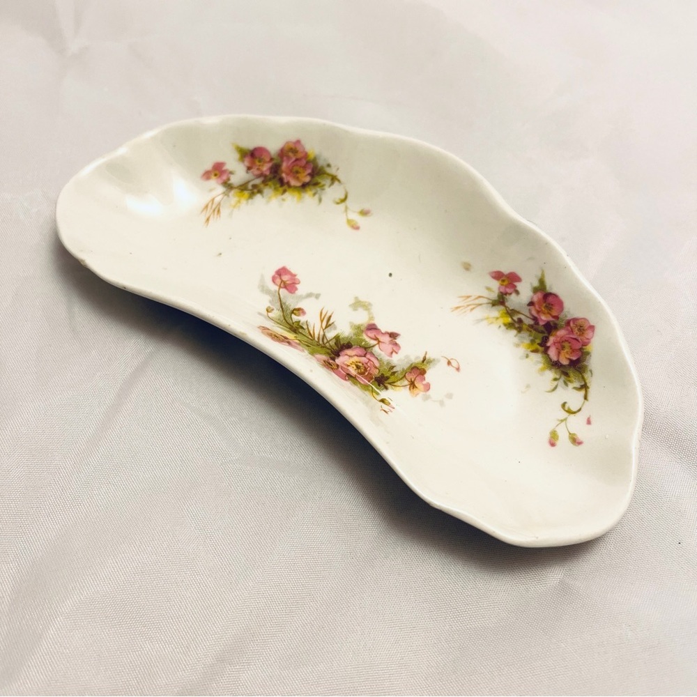 Wood & Son Royal Semi-Porcelain Crescent Snack Dish, Nut Candy Dish, Antique